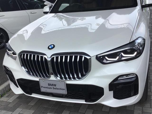 Ｘ５ ｘＤｒｉｖｅ　３５ｄ　Ｍスポーツ　アクティブクルーズコントロール　ドライブアシスト　ガラスサンルーフ　ヘッドアップディスプレイ　全周囲カメラ　地デジチューナー　ブラウンレザー　コンフォートアクセス　前後ＰＤＣ　１オーナー　禁煙車（8枚目）