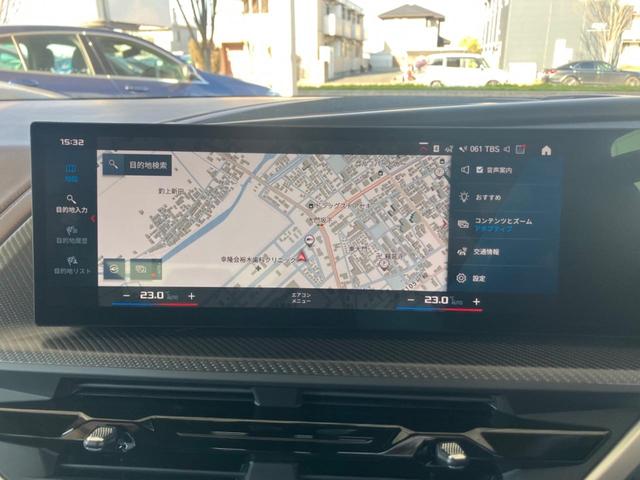 ベースグレード　アクティブクルーズコントロール　ドライブアシスト　青革　コンフォートアクセス　全周囲カメラ　ヘッドアップディスプレイ　ワイヤレスチャージ　ＢＯＷＥＲＳ　Ｗｉｌｋｉｎｓ　１オーナー　禁煙車(38枚目)