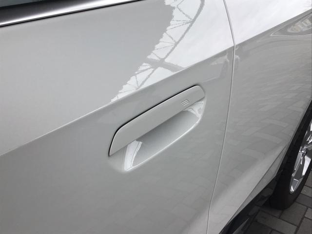 Ｘ１ ｘＤｒｉｖｅ　２０ｉ　ｘライン　純正ナビ　バックカメラ　ＥＴＣ　黒レザー　ＬＥＤヘッドライト　１８インチ　レーンチェンジウォーニング　ＡＣＣ　電動リアゲート　コンフォートアクセス　ワンオーナー　禁煙車　前周囲カメラ　電動シート（7枚目）