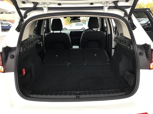 Ｘ１ ｘＤｒｉｖｅ　２０ｉ　ｘライン　純正ナビ　バックカメラ　ＥＴＣ　黒レザー　ＬＥＤヘッドライト　１８インチ　レーンチェンジウォーニング　ＡＣＣ　電動リアゲート　コンフォートアクセス　ワンオーナー　禁煙車　前周囲カメラ　電動シート（24枚目）