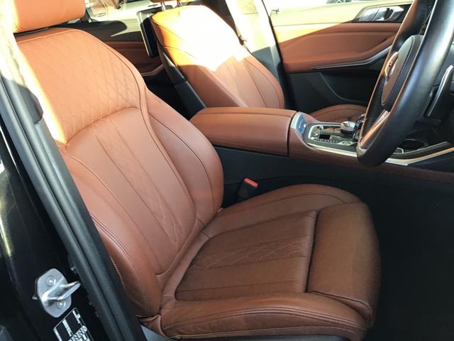 Ｘ７ ｘＤｒｉｖｅ　４０ｄ　Ｍスポーツ　アクティブクルーズコントロール　ヘッドアップディスプレイ　全周囲カメラ　ブラウンレザー　コンフォートアクセス　ガラスサンルーフ　地デジチューナー　アンビエントライト　リアエンターテイメントシステム（17枚目）