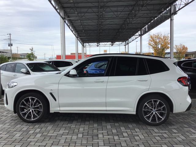 X3 xDrive 20d Mスポーツ レンタアップ アクティブクルーズコントロール ヘッドアップディスプレイ 全周囲カメラ コンフォートアクセス 地デジチューナー アンビエントライト ハーマンカードンスピーカー ワイヤレス充電 ETC(2枚目)