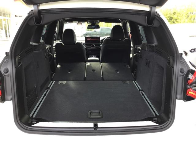 X3 xDrive 20d Mスポーツ アクティブクルーズコントロール 全周囲カメラ 黒レザー 全周囲カメラ コンフォートアクセス 電動リアゲート 地デジチューナー アンビエントライト アップルカープレイ ワイヤレス充電 ETC車載器(23枚目)