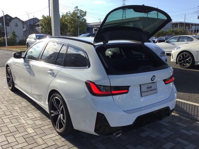 3シリーズ 318iツーリング Mスポーツ アクティブクルーズコントロール ヘッドアップディスプレイ 全周囲カメラ コンフォートアクセス アンビエントライト アップルカープレイ ワイヤレス充電 電動リアゲート 前後パークディスタンスコントロール(13枚目)