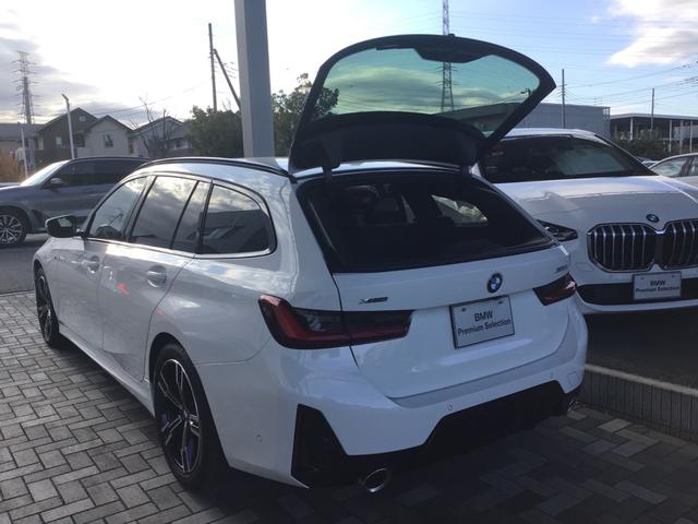 3シリーズ 320d xDriveツーリング Mスポーツ アクティブクルーズコントロール ヘッドアップディスプレイ 全周囲カメラ コンフォートアクセス 電動リアゲート アンビエントライト アップルカープレイ ワイヤレス充電 前後パークディスタンスコントロール(16枚目)