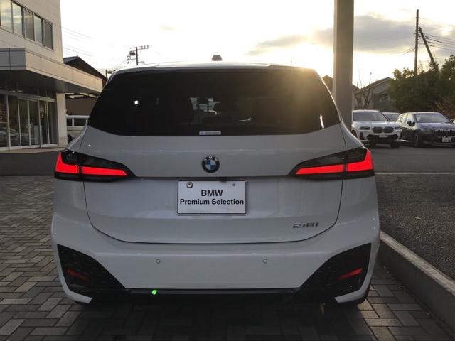 2シリーズ 218iアクティブツアラー Mスポーツ アクティブクルーズコントロール Rカメラ コンフォートアクセス 電動Rゲート アンビエントライト Blue Tooth 純正HDDナビゲーション アップルカープレイ 前後パークディスタンスコントロール(11枚目)