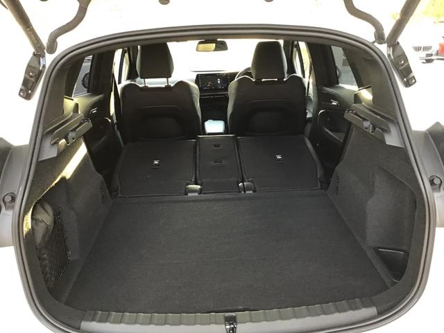 2シリーズ 218iアクティブツアラー Mスポーツ アクティブクルーズコントロール Rカメラ コンフォートアクセス 電動Rゲート アンビエントライト Blue Tooth 純正HDDナビゲーション アップルカープレイ 前後パークディスタンスコントロール(21枚目)