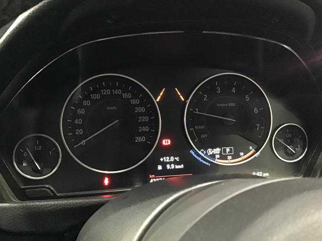 3シリーズ 318iツーリング Mスポーツ クルーズコントロール LEDヘッドライト ドライブアシスト リアカメラ 電動シート コンフォートアクセス 電動リアゲート Blue Tooth リアパークディスタンスコントロール ETC車載器(42枚目)