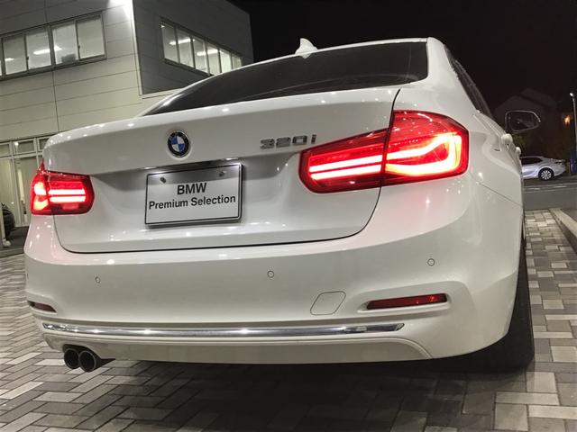 3シリーズ 320iラグジュアリー アクティブクルーズコントロール ドライブアシスト 純正HDDナビゲーション リアカメラ 前後パークディスタンスコントロール ブラックレザー コンフォートアクセス アンビエントライト ETC車載器(13枚目)