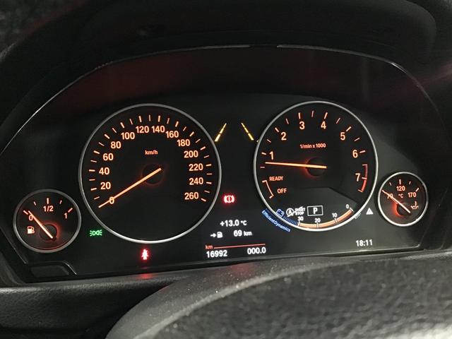 3シリーズ 320iラグジュアリー アクティブクルーズコントロール ドライブアシスト 純正HDDナビゲーション リアカメラ 前後パークディスタンスコントロール ブラックレザー コンフォートアクセス アンビエントライト ETC車載器(36枚目)