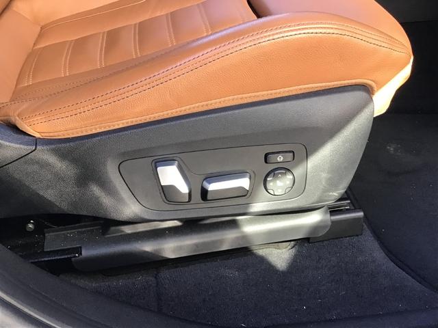 Ｘ３ Ｍ４０ｄ　ブラウンレザー　アクティブクルーズコントロール　ヘッドアップディスプレイ　全周囲カメラ　コンフォートアクセス　地デジチューナー　電動リアゲート　アンビエントライト　アップルカープレイ　ワイヤレス充電（49枚目）