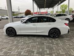 ◆このお車は【ＢＭＷ　Ｐｒｅｍｉｕｍ　Ｓｅｌｅｃｔｉｏｎ浦和美園】に展示中！皆様のご来場、お問い合わせをお待ちしております！　お問い合わせは、無料電話：００６６−９７０６−０４５０まで！ 5