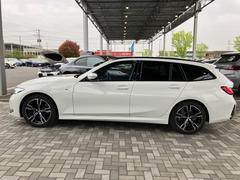 ◆このお車は【ＢＭＷ　Ｐｒｅｍｉｕｍ　Ｓｅｌｅｃｔｉｏｎ浦和美園】に展示中！皆様のご来場、お問い合わせをお待ちしております！　お問い合わせは、無料電話：００６６−９７０６−０４５０まで！ 5