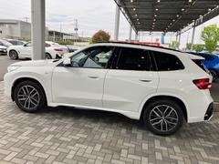 ◆このお車は【ＢＭＷ　Ｐｒｅｍｉｕｍ　Ｓｅｌｅｃｔｉｏｎ浦和美園】に展示中！皆様のご来場、お問い合わせをお待ちしております！　お問い合わせは、無料電話：００６６−９７０６−０４５０まで！ 2