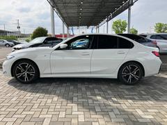 ◆このお車は【ＢＭＷ　Ｐｒｅｍｉｕｍ　Ｓｅｌｅｃｔｉｏｎ浦和美園】に展示中！皆様のご来場、お問い合わせをお待ちしております！　お問い合わせは、無料電話：００６６−９７０６−０４５０まで！ 5