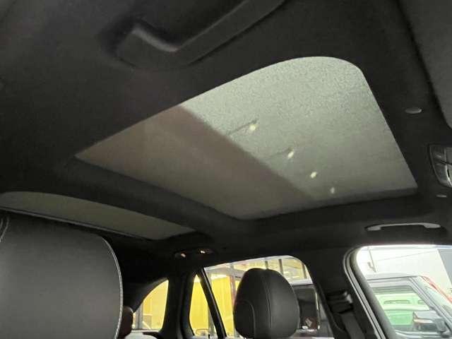 ＧＬＣ ＧＬＣ２２０ｄ　４マチック　ＡＭＧライン　４ＷＤ　ドライブレコーダー　ＥＴＣ　全周囲カメラ　クリアランスソナー　クルーズコントロール　パワーシート　衝突被害軽減システム　サンルーフ　ナビ　オートライト　ＬＥＤヘッドランプ　アルミホイール（11枚目）