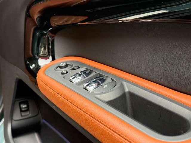 ＭＩＮＩ クーパーＳＤ　クロスオーバー　オール４　限定色セージ・グリーン　プレミアムプラスＰＫＧ　４ＷＤ　ドライブレコーダー　バックカメラ　ナビ　クルーズコントロール　パークアシスト　　ＬＥＤヘッドランプ（11枚目）