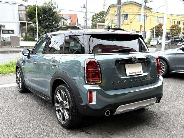 ＭＩＮＩ クーパーＳＤ　クロスオーバー　オール４　限定色セージ・グリーン　プレミアムプラスＰＫＧ　４ＷＤ　ドライブレコーダー　バックカメラ　ナビ　クルーズコントロール　パークアシスト　　ＬＥＤヘッドランプ（17枚目）