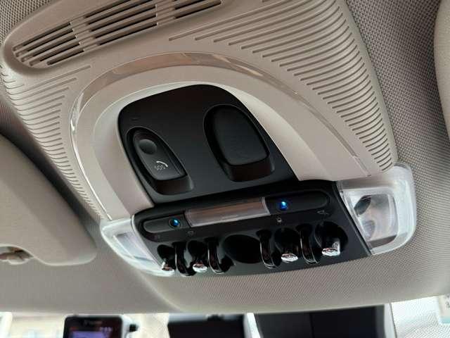 ＭＩＮＩ クーパーＳＤ　クロスオーバー　オール４　限定色セージ・グリーン　プレミアムプラスＰＫＧ　４ＷＤ　ドライブレコーダー　バックカメラ　ナビ　クルーズコントロール　パークアシスト　　ＬＥＤヘッドランプ（49枚目）