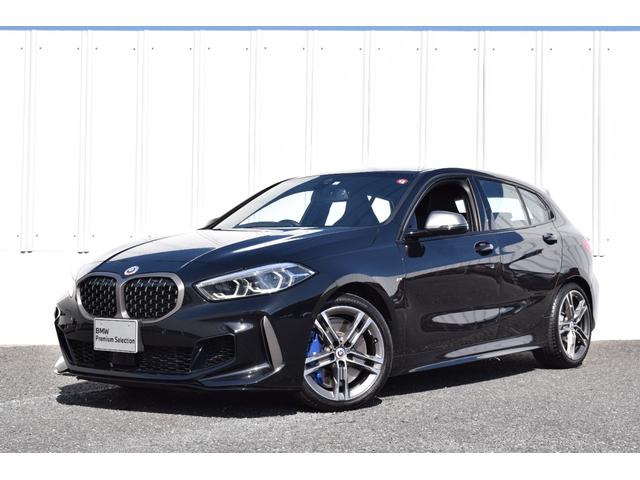 Ｍ１３５ｉ　ｘＤｒｉｖｅ　純正ナビ　１８インチ　衝突軽減ブレーキ　ＡＣＣ　バックカメラ　前後障害物センサー　後退アシスト　ＳＯＳコール　電動Ｒゲート　ブラックレザー　シートヒーター　Ｂｌｕｅｔｏｏｔｈ　車線逸脱警告(19枚目)