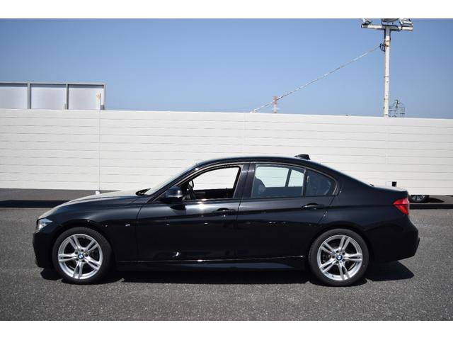 ３シリーズ ３２０ｄ　Ｍスポーツ　認定中古車　アクティブクルーズコントロール　衝突被害軽減ブレーキ　車線逸脱警告　ＳＯＳコール　ＬＥＤヘッドライト　ｉＤｒｉｖｅナビゲーション　リヤビューカメラ　障害物センサー　Ｂｌｕｅｔｏｏｔｈ（9枚目）