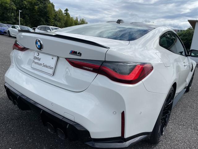 Ｍ４ Ｍ４クーペ　コンペティション　Ｍ　ｘＤｒｉｖｅ　認定中古車／元デモカー／直列６気筒５１０ｐｓ／フロントベンチレーションシート／パーキングアシストプラス／オートマチックテールゲート／Ｆ１９×Ｒ２０Ｍ鍛造ホイールダブルスポーク／ＢＭＷレーザーライト／（16枚目）