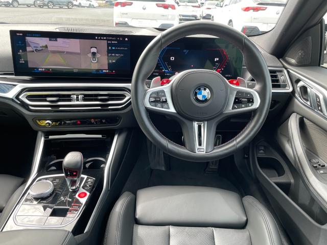 Ｍ４ Ｍ４クーペ　コンペティション　Ｍ　ｘＤｒｉｖｅ　認定中古車／元デモカー／直列６気筒５１０ｐｓ／フロントベンチレーションシート／パーキングアシストプラス／オートマチックテールゲート／Ｆ１９×Ｒ２０Ｍ鍛造ホイールダブルスポーク／ＢＭＷレーザーライト／（23枚目）