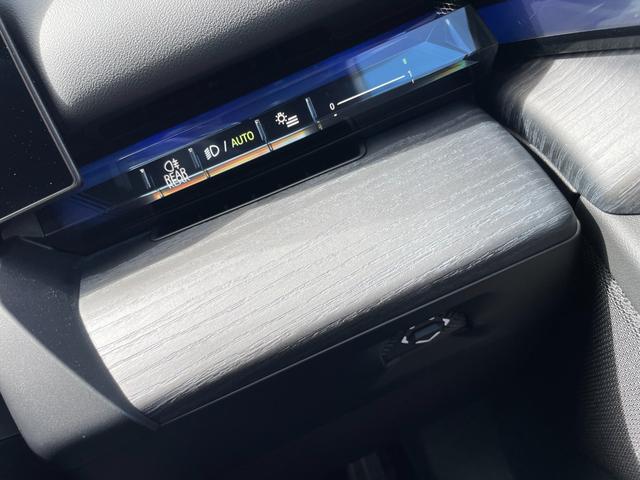 5シリーズ 523i Mスポーツ 認定中古車/元デモカー/マイルドハイブリッド/コンフォートドライビングPKG(アダプティブサスペンション/インテグレイテッドアクティブステアリング/ランバーサポート/4ゾーンオートエアコン)/TV(37枚目)