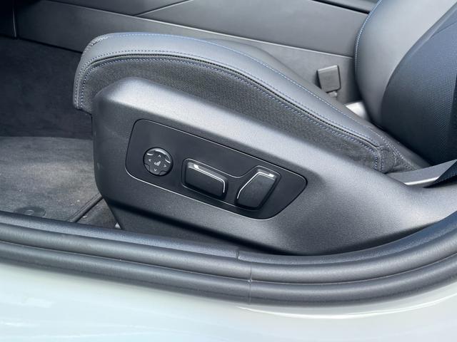 5シリーズ 523i Mスポーツ 認定中古車/元デモカー/マイルドハイブリッド/コンフォートドライビングPKG(アダプティブサスペンション/インテグレイテッドアクティブステアリング/ランバーサポート/4ゾーンオートエアコン)/TV(58枚目)