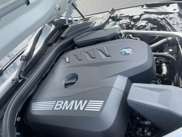 5シリーズ 523i Mスポーツ 認定中古車/元デモカー/マイルドハイブリッド/コンフォートドライビングPKG(アダプティブサスペンション/インテグレイテッドアクティブステアリング/ランバーサポート/4ゾーンオートエアコン)/TV(62枚目)