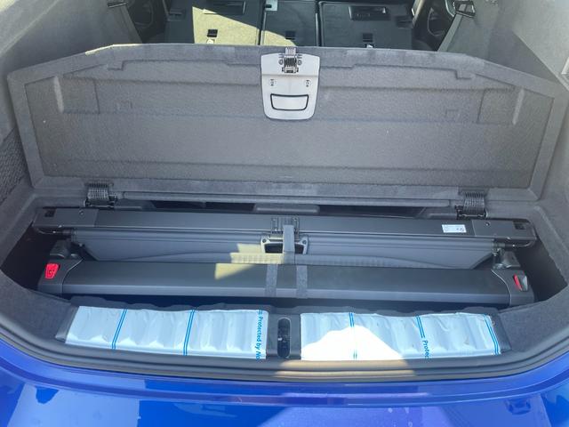 ３シリーズ ３１８ｉツーリング　Ｍスポーツ　認定中古車　ドライビングアシストプロフェッショナル　パーキングアシストプラス　ブラックレザーシート　ヒーター　プライバシーガラス　アダプティブＬＥＤライト　１８アロイーホイール　ミラー内臓ＥＴＣ（48枚目）