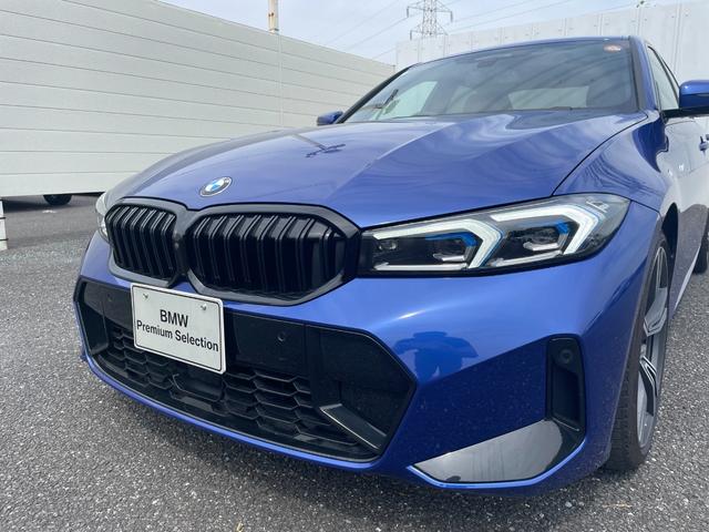 3シリーズ 320d xDriveMスポーツエディションシャドー 認定中古車 ドライビングアシストプロフェッショナル パーキングアシストプラス ブラックレザーシート ヒーター プライバシーガラス アダプティブLEDライト 19アロイーホイール ミラー内臓ETC(11枚目)