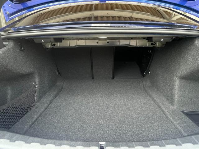 3シリーズ 320d xDriveMスポーツエディションシャドー 認定中古車 ドライビングアシストプロフェッショナル パーキングアシストプラス ブラックレザーシート ヒーター プライバシーガラス アダプティブLEDライト 19アロイーホイール ミラー内臓ETC(37枚目)