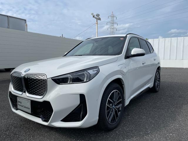 ｉＸ１ ｅＤｒｉｖｅ　２０　Ｍスポーツ　認定中古車／元デモカー／電気自動車／１８インチアロイホイール／電動フロントシート／フロントシートヒーター／アダプティブＭサスペンション／ドライビングアシストプロフェッショナル／パーキングアシストプラス（3枚目）