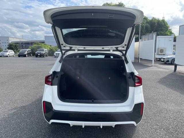 ｉＸ１ ｅＤｒｉｖｅ　２０　Ｍスポーツ　認定中古車／元デモカー／電気自動車／１８インチアロイホイール／電動フロントシート／フロントシートヒーター／アダプティブＭサスペンション／ドライビングアシストプロフェッショナル／パーキングアシストプラス（48枚目）