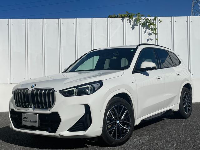 X1 xDrive 20d Mスポーツハイラインパッケージ 認定中古車/パノラマガラスサンルーフ/ハイラインPKG/ブラックヴァーネスカレザーシート/フロントシートヒーター/ハーマンカードンスピーカー/ドライビングアシストプロフェッショナル/パーキングアシスト(2枚目)