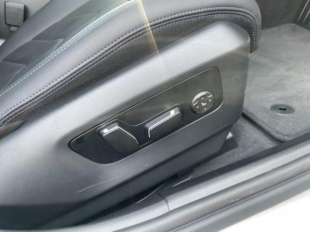 ５シリーズ ５２３ｄ　ｘＤｒｉｖｅ　Ｍスポーツ　認定中古車／元試乗車／コンフォートドライビングＰＫＧ（アダプティブサスペンション／インテグレイテッドアクティブステアリング／ランバーサポート／４ゾーンオートエアコン）／Ｄアシストプロ／Ｐアシストプロ（52枚目）