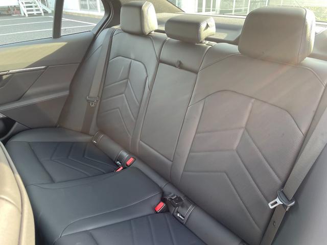 ５シリーズ ５２３ｄ　ｘＤｒｉｖｅ　Ｍスポーツ　認定中古車／元試乗車／コンフォートドライビングＰＫＧ（アダプティブサスペンション／インテグレイテッドアクティブステアリング／ランバーサポート／４ゾーンオートエアコン）／Ｄアシストプロ／Ｐアシストプロ（66枚目）