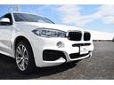 ｘＤｒｉｖｅ　３５ｉ　Ｍスポーツ　認定中古車　アクティブクルーズコントロール　ＬＥＤヘッドライト　ブラックレザーシート　ＳＯＳコール　衝突被害軽減ブレーキ　電動テールゲート　シートヒーター　車線逸脱警告　ＥＴＣルームミラー（10枚目）