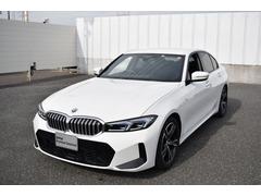 常時１２０台以上のＢＭＷ／ＭＩＮＩを展示！大型展示場でお気に入りの車両を見つけてください♪ 4