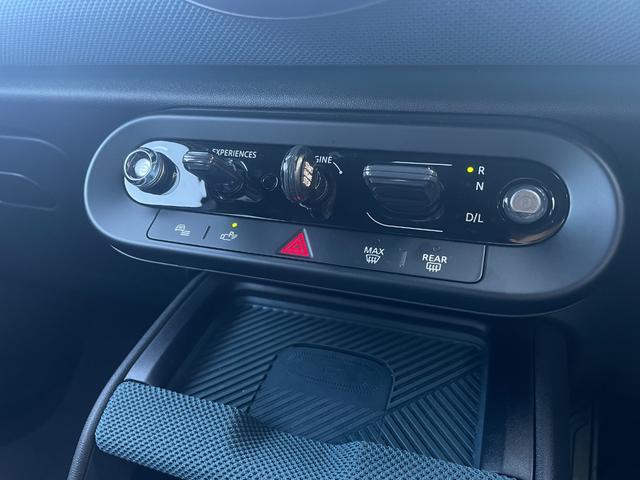 MINI カントリーマン D FAVOURED TRIM 認定中古車/元デモカー/FAVOURED TRIM/Mパッケージ(電動シート/ハーマンカードン/プライバシーガラス/インテリアカメラ)/19インチカレイドスポークスポークアロイホイール/Fシートヒータ(14枚目)