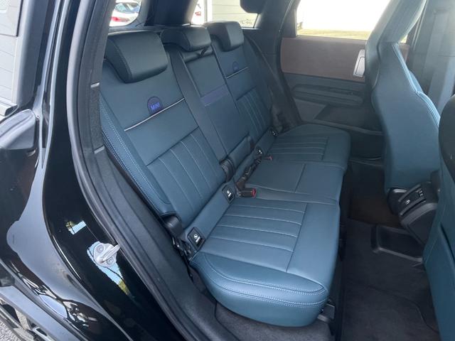 MINI カントリーマン D FAVOURED TRIM 認定中古車/元デモカー/FAVOURED TRIM/Mパッケージ(電動シート/ハーマンカードン/プライバシーガラス/インテリアカメラ)/19インチカレイドスポークスポークアロイホイール/Fシートヒータ(31枚目)