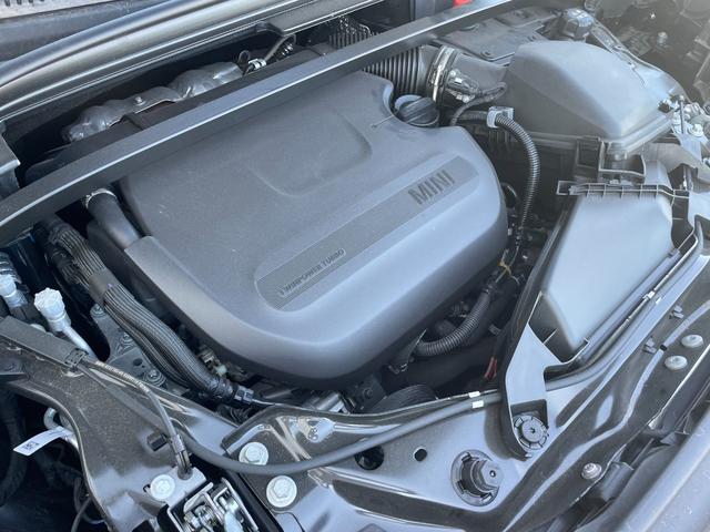 MINI カントリーマン D FAVOURED TRIM 認定中古車/元デモカー/FAVOURED TRIM/Mパッケージ(電動シート/ハーマンカードン/プライバシーガラス/インテリアカメラ)/19インチカレイドスポークスポークアロイホイール/Fシートヒータ(45枚目)
