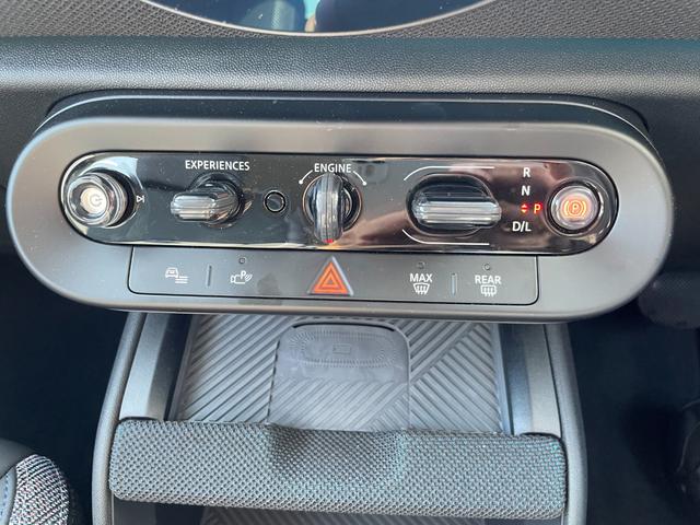 MINI カントリーマンD クラシック・トリム 認定中古車/元デモカー/CLASSIC TRIM/Fシートヒーター/ステアリングヒーター/サラウンドビューモニター/ドライビングアシストプロ/パーキングアシストプラス/高速道路渋滞時ハンズオフアシスト(25枚目)