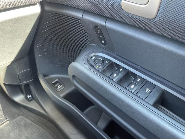 MINI カントリーマンD クラシック・トリム 認定中古車/元デモカー/CLASSIC TRIM/Fシートヒーター/ステアリングヒーター/サラウンドビューモニター/ドライビングアシストプロ/パーキングアシストプラス/高速道路渋滞時ハンズオフアシスト(29枚目)