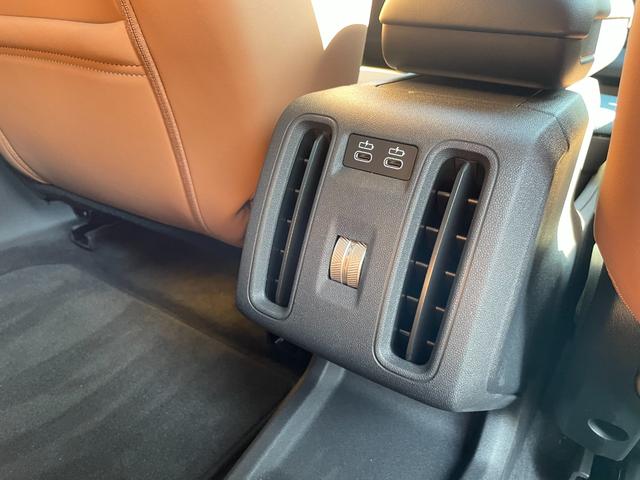 ＭＩＮＩ カントリーマンＳＥ　ＡＬＬ４　ＦＡＶＯＵＲＥＤ　ＴＲＩＭ　認定中古車／元デモカー／電気自動車／Ｍパッケージ（電動シート／ハーマンカードン／インテリアカメラ／プライバシーガラス）／ドライビングアシストプロ／パーキングアシストプラス／Ｆシートヒーター（54枚目）