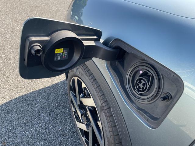 ＭＩＮＩ カントリーマンＳＥ　ＡＬＬ４　ＦＡＶＯＵＲＥＤ　ＴＲＩＭ　認定中古車／元デモカー／電気自動車／Ｍパッケージ（電動シート／ハーマンカードン／インテリアカメラ／プライバシーガラス）／ドライビングアシストプロ／パーキングアシストプラス／Ｆシートヒーター（57枚目）