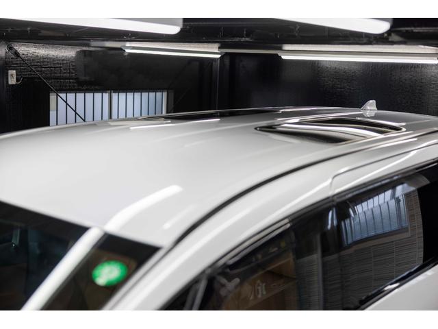 ヴェルファイアハイブリッド Ｚ　プレミア（3枚目）