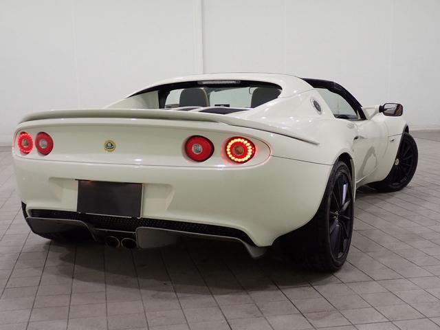 エリーゼ 　ジャパンオリジナル－ネオクラシックエディション／国内３６台限定車／ツーリングパック／コニャックブラウンレザーシート／ソフトトップ／純正アルミホイール／エアコン／プッシュスタートエンジン／ドラレコ（5枚目）