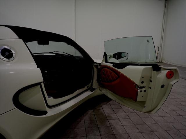 エリーゼ 　ジャパンオリジナル－ネオクラシックエディション／国内３６台限定車／ツーリングパック／コニャックブラウンレザーシート／ソフトトップ／純正アルミホイール／エアコン／プッシュスタートエンジン／ドラレコ（8枚目）